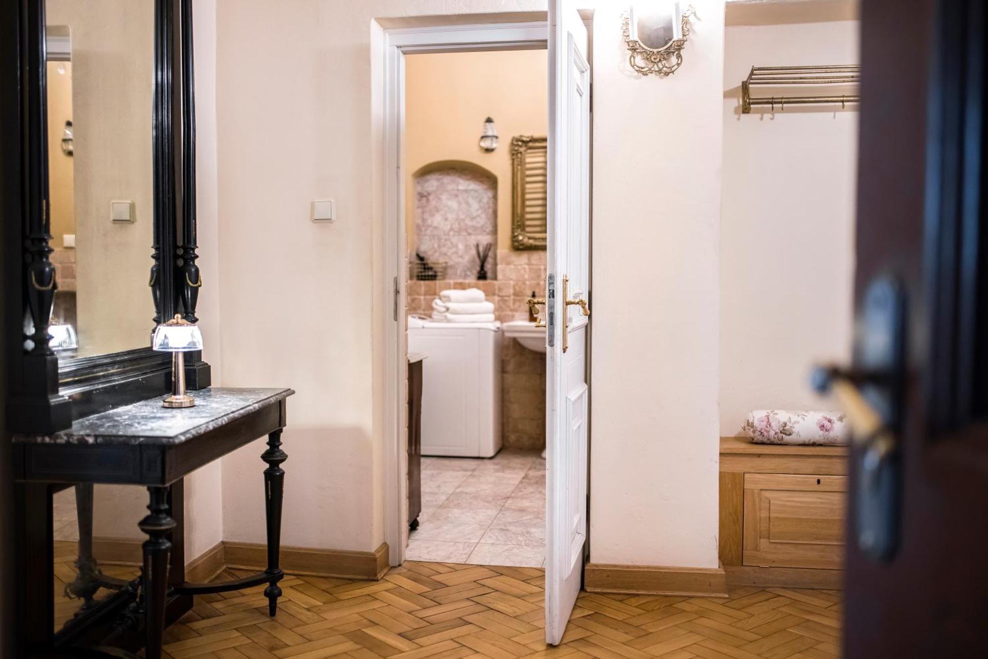 Apartamenty Kamienica Muzykow Old Town Lublin Kültér fotó
